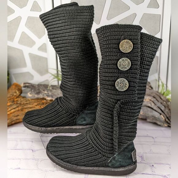 UGG Classic Cardy Boot - Picture 3 of 10